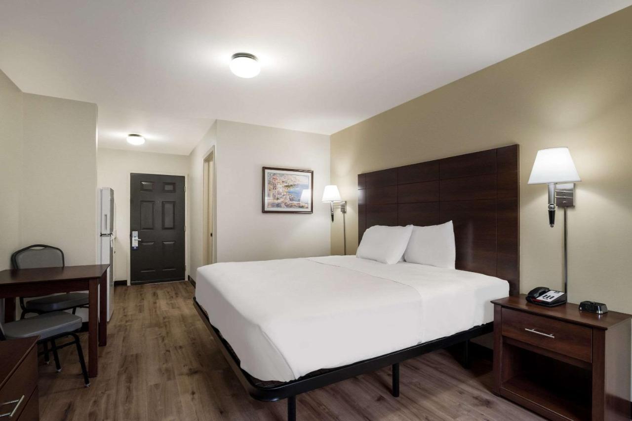 Suburban Studios Denver Central-Арвада Екстер'єр фото