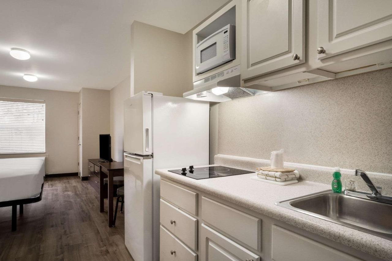 Suburban Studios Denver Central-Арвада Екстер'єр фото
