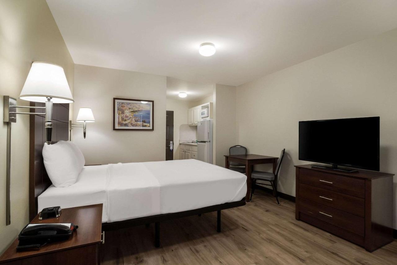 Suburban Studios Denver Central-Арвада Екстер'єр фото